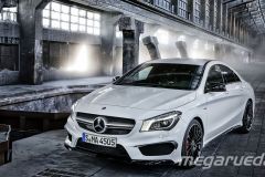 Mercedes-Benz CLA 45 AMG